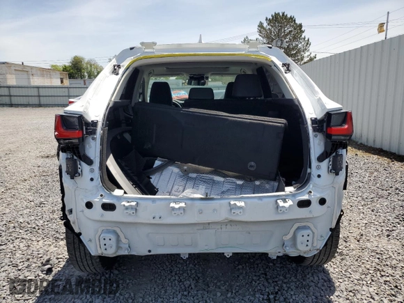 2022 Lexus NX 250 z VIN 2T2ADCEZ6NC001776, wystawiony jako Copart lot #57554935 z przebiegiem 16 486 mil mil oraz Szkoda całkowita • Salvage title. Historia ofert i sprzedaży dostępna na DreamBid. Obrazek 6.