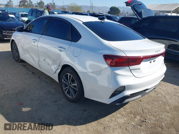 2023 Kia Forte LXS with VIN 3KPF24AD9PE605634, listed as a IAAI auction lot 41735831 with 18,042 mi miles. Bid and sale history available at carsss.com. Image 3.