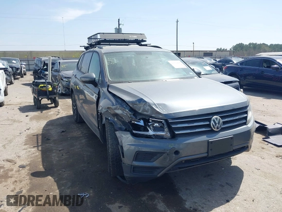 2021 Volkswagen Tiguan S with VIN 3VV1B7AX6MM027114, listed as a IAAI auction lot 41778035 with 81,075 mi miles and . Bid and sale history available at DreamBid. Image 1.