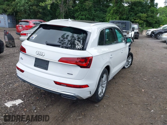 2022 Audi Q5 S line Premium z VIN WA1GAAFY2N2094208, wystawiony jako IAAI lot #42672467 z przebiegiem 26 301 mil mil oraz . Historia ofert i sprzedaży dostępna na DreamBid. Obrazek 4.