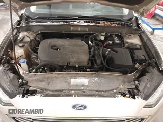 2017 Ford Fusion SE with VIN 3FA6P0HD1HR275097, listed as a IAAI auction lot 41791961 with 136,887 mi miles. Bid and sale history available at carsss.com. Image 10.