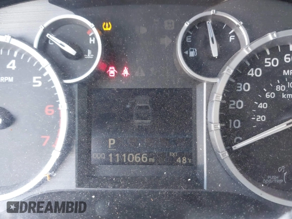 2015 Toyota Tundra 4WD Truck Platinum with VIN 5TFAW5F12FX480655, listed as a IAAI auction lot 41391026 with 111,066 mi miles. Bid and sale history available at carsss.com. Image 16.