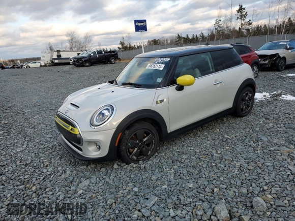 2020 MINI Hardtop Cooper SE with VIN WMWXP3C08L2M32462, listed as a Copart auction lot 88352115 with 19,390 mi miles and Clean Title. Bid and sale history available at DreamBid. Image 1.