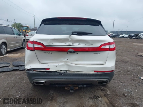 2017 Lincoln MKX Reserve with VIN 2LMPJ8LR5HBL14872, listed as a IAAI auction lot 42244881 with 110,991 mi miles and . Bid and sale history available at DreamBid. Image 16.