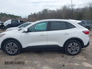 2020 Ford Escape SEL with VIN 1FMCU0H63LUB08437, listed as a IAAI auction lot 41691341 with 68,974 mi miles and . Bid and sale history available at carsss.com. Image 15.