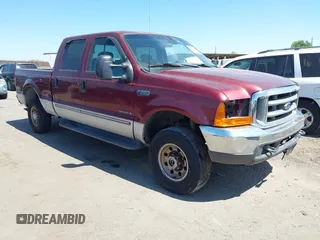 2000 Ford F-250 XL z VIN 1FTNW21F1YED78586, wystawiony jako IAAI lot #42516633 z przebiegiem 354 835 mil mil oraz . Historia ofert i sprzedaży dostępna na DreamBid. Obrazek 1.