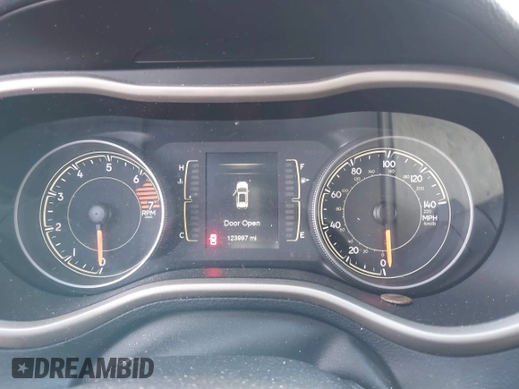 2017 Jeep Cherokee Sport с VIN 1C4PJLAB2HW577196, выставлен на аукционе IAAI как лот 41698252 с пробегом 123 997 миль миль и . История ставок и продаж доступна на DreamBid. Изображение 7.