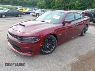 2020 Dodge Charger Scat Pack z VIN 2C3CDXGJ9LH112566, wystawiony jako IAAI lot #42330916 z przebiegiem 143 710 mil mil oraz . Historia ofert i sprzedaży dostępna na DreamBid. Obrazek 17.