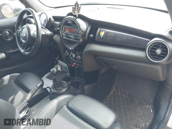 2014 MINI Hardtop S with VIN WMWXM7C55ET970769, listed as a IAAI auction lot 42181868 with 173,839 mi miles and . Bid and sale history available at DreamBid. Image 5.