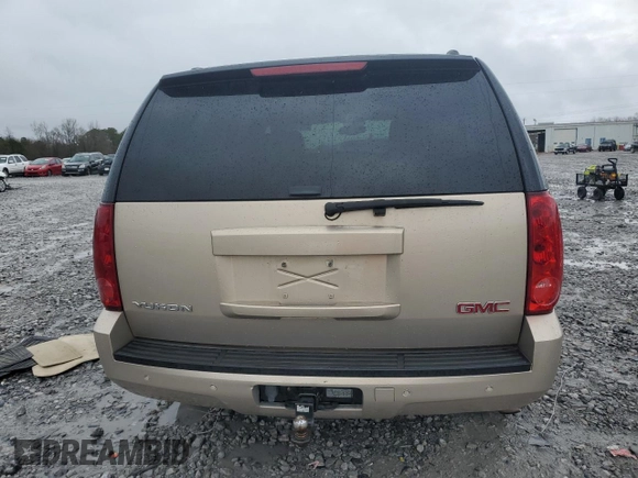 2008 GMC Yukon SLT w/4SB with VIN 1GKFC13J48R220037, listed as a Copart auction lot 44947105 with 274,618 mi miles and Salvage Title. Bid and sale history available at carsss.com. Image 6.