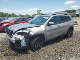 2018 Jeep Cherokee Limited with VIN 1C4PJLDX5JD557128, listed as a Copart auction lot 58085385 with 97,278 mi miles and Salvage title. Bid and sale history available at DreamBid. Image 1.