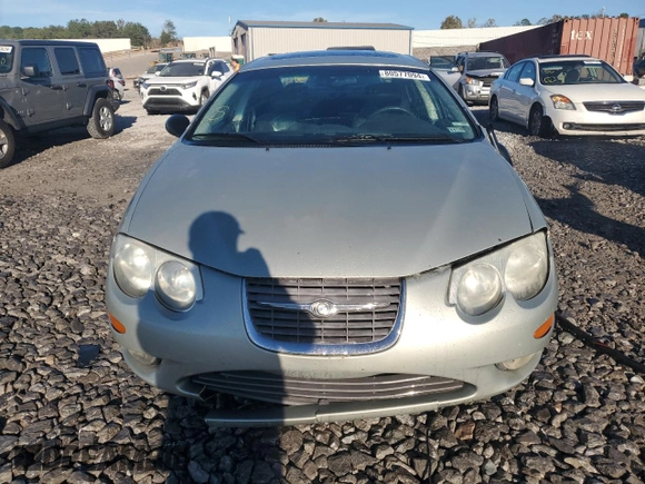 2000 Chrysler 300M M z VIN 2C3HE66G0YH165103, wystawiony jako Copart lot #80577094 z przebiegiem Nie podano mil oraz Szkoda całkowita • Salvage title. Historia ofert i sprzedaży dostępna na DreamBid. Obrazek 5.