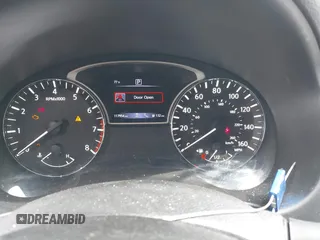 2018 Nissan Altima SR with VIN 1N4AL3AP6JC267111, listed as a IAAI auction lot 42070413 with 117,954 mi miles and . Bid and sale history available at carsss.com. Image 7.