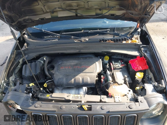 2018 Jeep Renegade Trailhawk with VIN ZACCJBCB4JPH13742, listed as a IAAI auction lot 42452388 with 60,897 mi miles and . Bid and sale history available at DreamBid. Image 10.