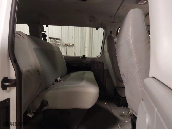 2007 Ford Econoline Wagon XL with VIN 1FMNE11L87DA58507, listed as a IAAI auction lot 41128969 with 143,383 mi miles. Bid and sale history available at carsss.com. Image 8.
