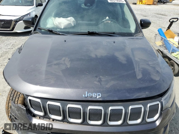 2022 Jeep Compass Latitude Lux with VIN 3C4NJDFB7NT133447, listed as a Copart auction lot 60319595 with Not provided miles and Salvage title. Bid and sale history available at DreamBid. Image 12.