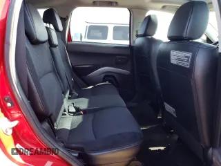 2008 Mitsubishi Outlander SE z VIN JA4LS31W18Z015782, wystawiony jako Copart lot #55876814 z przebiegiem 130 062 mil mil oraz Szkoda całkowita • Salvage title. Historia ofert i sprzedaży dostępna na DreamBid. Obrazek 10.