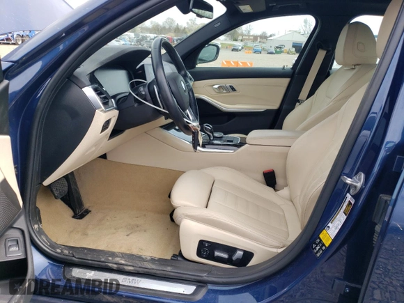 2021 BMW 3 Series 330i xDrive with VIN 3MW5R7J03M8B90260, listed as a Copart auction lot 52482935 with 31,373 mi miles and Salvage Title. Bid and sale history available at DreamBid. Image 7.