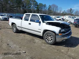 2001 Chevrolet Silverado 1500 LT with VIN 1GCEC19T01Z152616, listed as a IAAI auction lot 41454877 with 208,347 mi miles. Bid and sale history available at carsss.com. Image 1.