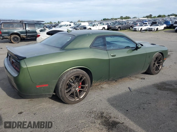 2022 Dodge Challenger R/T Scat Pack z VIN 2C3CDZFJ5NH192173, wystawiony jako Copart lot #52536245 z przebiegiem 12 992 mil mil oraz Szkoda całkowita • Salvage title. Historia ofert i sprzedaży dostępna na DreamBid. Obrazek 3.