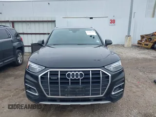 2021 Audi Q5 Premium with VIN WA1AAAFY4M2115693, listed as a IAAI auction lot 41585243 with 67,049 mi miles. Bid and sale history available at carsss.com. Image 13.