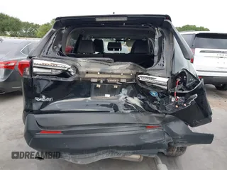 2022 Toyota RAV4 XLE Premium with VIN JTMC1RFV0ND085813, listed as a IAAI auction lot 42152401 with 86,707 mi miles and . Bid and sale history available at DreamBid. Image 16.
