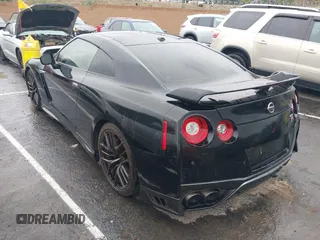 2017 Nissan GT-R Premium с VIN JN1AR5EFXHM820257, выставлен на аукционе IAAI как лот 41367391 с пробегом Не указан миль и . История ставок и продаж доступна на DreamBid. Изображение 3.