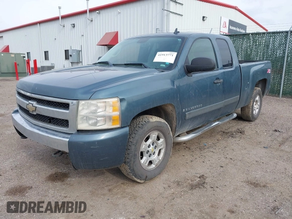 2007 Chevrolet Silverado 1500 1LT with VIN 1GCEK19087Z649494, listed as a IAAI auction lot 41913771 with 196,954 mi miles and . Bid and sale history available at DreamBid. Image 17.