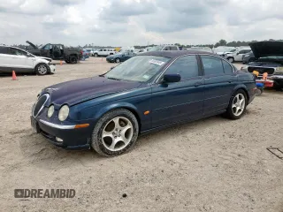 2000 Jaguar S-Type V6 z VIN SAJDA01C1YFL61738, wystawiony jako Copart lot #60363845 z przebiegiem 114 996 mil mil oraz Czysty tytuł • Clean title. Historia ofert i sprzedaży dostępna na DreamBid. Obrazek 1.
