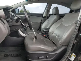 2013 Hyundai Elantra GLS с VIN KMHDH4AE8DU661765, выставлен на аукционе Copart как лот 57524075 с пробегом 195 369 миль миль и Списание • Salvage title. История ставок и продаж доступна на DreamBid. Изображение 7.