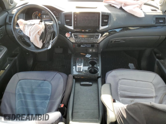 2020 Honda Ridgeline RTL-E with VIN 5FPYK3F76LB010841, listed as a Copart auction lot 67267635 with 53,055 mi miles and Salvage title. Bid and sale history available at DreamBid. Image 8.