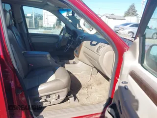 2004 Ford Explorer Eddie Bauer with VIN 1FMDU74KX4UA68312, listed as a IAAI auction lot 42161210 with 197,540 mi miles and . Bid and sale history available at DreamBid. Image 5.