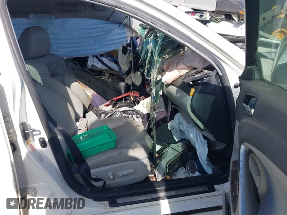 2006 Lexus IS 350 with VIN JTHBE262662003723, listed as a IAAI auction lot 40220441 with Not Provided miles and . Bid and sale history available at DreamBid. Image 5.
