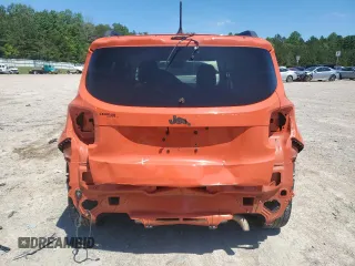 2017 Jeep Renegade Latitude z VIN ZACCJABB0HPF01331, wystawiony jako Copart lot #57250475 z przebiegiem 83 484 mil mil oraz Szkoda całkowita • Salvage title. Historia ofert i sprzedaży dostępna na DreamBid. Obrazek 6.