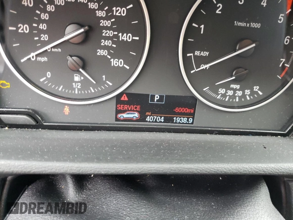 2018 BMW X1 sDrive28i with VIN WBXHU7C37J5L05153, listed as a Copart auction lot 36528533 with 40,704 mi miles. Bid and sale history available at carsss.com. Image 9.