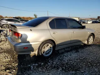 2002 Infiniti G20 Luxury z VIN JNKCP11A72T507242, wystawiony jako Copart lot #77325544 z przebiegiem 172 351 mil mil oraz Szkody całkowita. Historia ofert i sprzedaży dostępna na DreamBid. Obrazek 3.