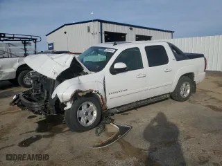 2009 Chevrolet Avalanche LT w/2LT with VIN 3GNFK22039G160550, listed as a Copart auction lot 42244545 with 134,540 mi miles and Non Repairable. Bid and sale history available at carsss.com. Image 1.