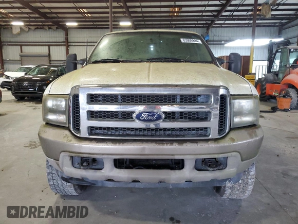 2003 Ford Excursion Eddie Bauer with VIN 1FMSU45P23EC07826, listed as a Copart auction lot 83909884 with 261,656 mi miles and Clean title. Bid and sale history available at DreamBid. Image 5.