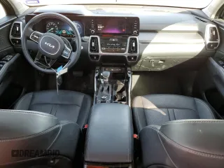 2023 Kia Sorento SX z VIN 5XYRK4LF9PG215910, wystawiony jako Copart lot #49861025 z przebiegiem 25 007 mil mil oraz Szkoda całkowita • Salvage title. Historia ofert i sprzedaży dostępna na DreamBid. Obrazek 8.