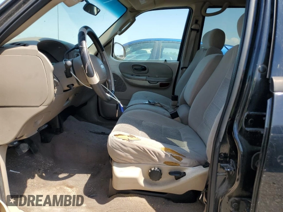 2003 Ford F-150 XLT with VIN 1FTRW07623KD82847, listed as a Copart auction lot 50303265 with 156,781 mi miles and Clean Title. Bid and sale history available at carsss.com. Image 7.