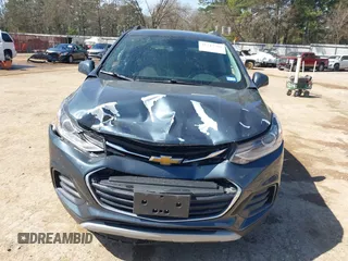 2021 Chevrolet Trax LT with VIN KL7CJPSB3MB323158, listed as a IAAI auction lot 41743200 with 91,229 mi miles. Bid and sale history available at carsss.com. Image 12.
