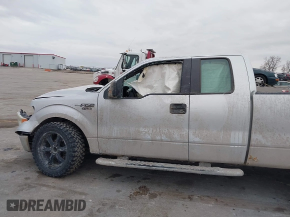 2010 Ford F-150 XL with VIN 1FTEX1CW6AFA77378, listed as a IAAI auction lot 41710467 with 203,080 mi miles. Bid and sale history available at carsss.com. Image 20.