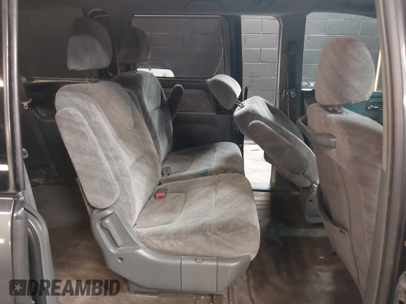 2004 Honda Odyssey EX-RES z VIN 5FNRL18814B092516, wystawiony jako IAAI lot #42108211 z przebiegiem 214 312 mil mil oraz . Historia ofert i sprzedaży dostępna na DreamBid. Obrazek 8.