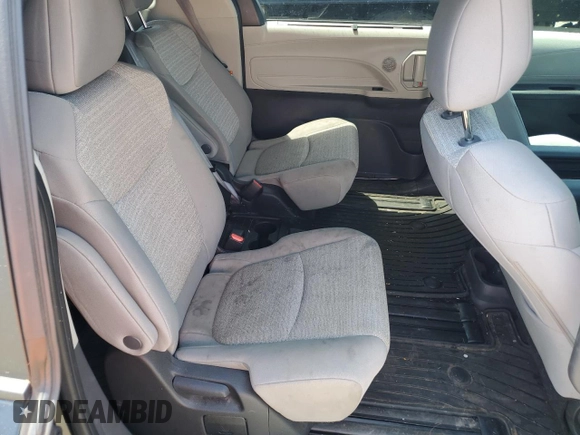 2023 Toyota Sienna LE with VIN 5TDKRKEC3PS153363, listed as a Copart auction lot 61843745 with 36,575 mi miles and Salvage title. Bid and sale history available at DreamBid. Image 11.