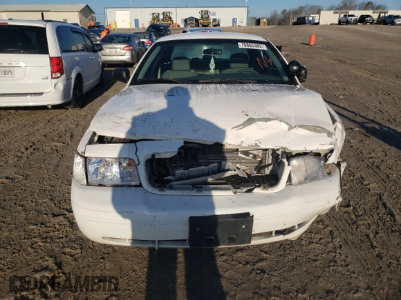 2005 Ford Police Interceptor z VIN 2FAFP71W25X163359, wystawiony jako Copart lot #70865382 z przebiegiem 140 096 mil mil oraz Szkoda całkowita • Salvage title. Historia ofert i sprzedaży dostępna na DreamBid. Obrazek 5.