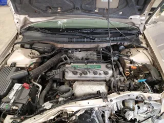 2000 Honda Accord SE with VIN 1HGCG6693YA047287, listed as a Copart auction lot 56838525 with 121,585 mi miles and Non repairable. Bid and sale history available at DreamBid. Image 11.