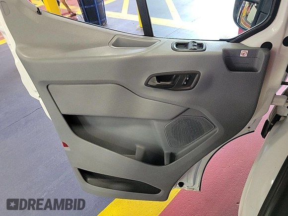 2019 Ford Transit с VIN 1FTYR1YG4KKA38015, выставлен на аукционе IAAI как лот 42723323 с пробегом 117 119 миль миль и . История ставок и продаж доступна на DreamBid. Изображение 25.