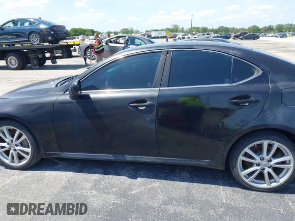 2008 Lexus IS 350 с VIN JTHBE262085018705, выставлен на аукционе IAAI как лот 42237733 с пробегом Не указан миль и . История ставок и продаж доступна на DreamBid. Изображение 14.
