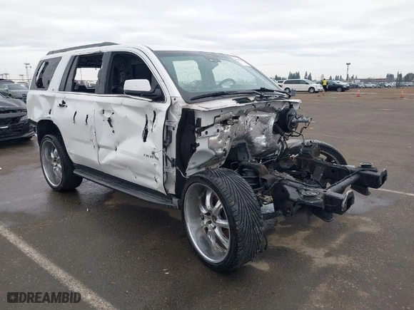 2017 Chevrolet Tahoe LT with VIN 1GNSKBKC3HR146252, listed as a IAAI auction lot 41696203 with 1 mi miles. Bid and sale history available at carsss.com. Image 1.