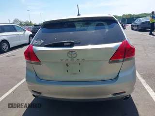 2010 Toyota Venza z VIN 4T3ZK3BB4AU027331, wystawiony jako IAAI lot #42244316 z przebiegiem 173 617 mil mil oraz . Historia ofert i sprzedaży dostępna na DreamBid. Obrazek 16.